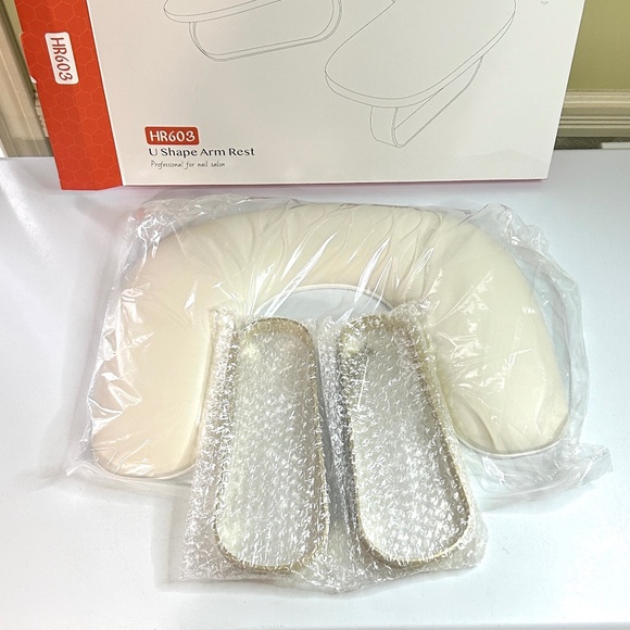 White Professional U Shaped Arm Rest for Nails - Picture 6 of 7
